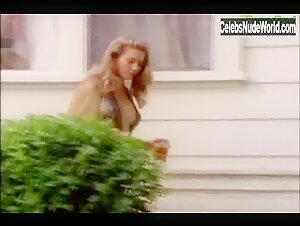 Monique Parent in Masseuse (1996) 17