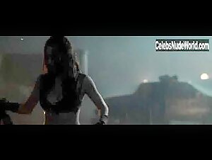 Moon Bloodgood in Terminator Salvation (2009) 7
