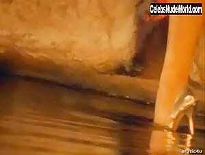 Morgan Fox in Playboy: Wet and Wild 5 (1993) 7