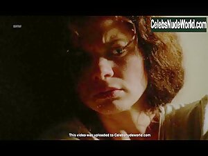 Myriam Cyr in Le secret de Jerome (1994) 7