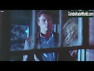 Nastassja Kinski in Cat People (1982) 15