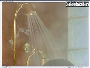 Nastassja Kinski Shower , Nipple in Cold Heart (2001) 6