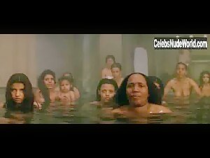 Nastassja Kinski in Harem (1985) 9