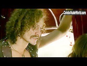Natalia Avelon in Das wilde Leben (2007) 12