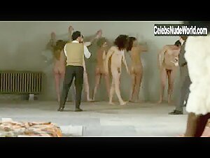 Natalia Avelon Hairy Pussy , boobs in Das wilde Leben (2007) 5