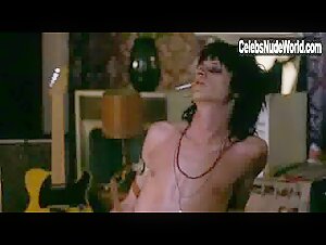 Natalia Avelon Explicit , Brunette in Das wilde Leben (2007) 13