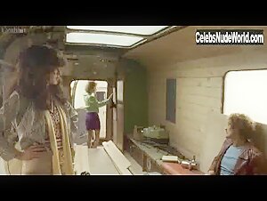 Natalia Avelon TRansparent Dress , Brunette in Das wilde Leben (2007) 11