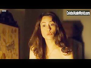 Natalia Verbeke in Les femmes du 6e etage (2010) 17