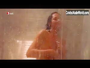Natalia Worner in Der Rosenmorder (1998) 16