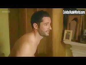 Natalie Dormer Wet , Kissing in Fades (series) (2010) 19