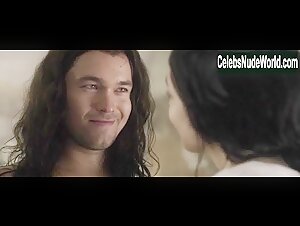 Natalie Madueno in Tordenskjold og Kold (2016) 13