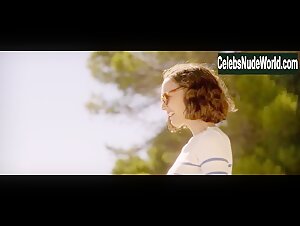 Natalie Portman in Planetarium (2016) 10
