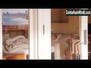 Natalie Zea in Californication (series) (2007) 2