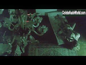 Natasha Richardson boobs , nude in Comfort of Strangers (1990) 11