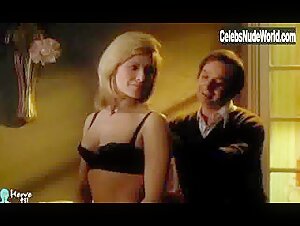 Nathalie Delon Explicit , Vintage in Sex-shop (1972) 16