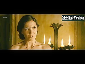 Nuria Prims in Incerta gloria (2017) 14