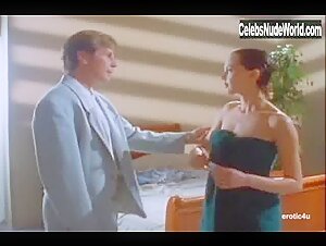 Neith Hunter boobs , Gets Dressed in Gentleman's Bet (1995) 3