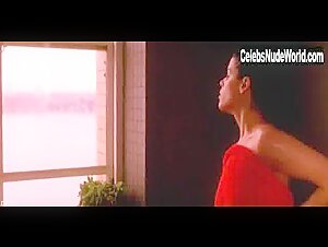 Neve Campbell in When Will I Be Loved (2004) 16