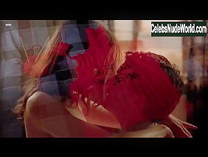 Nicole Kidman Outdoor , Lingerie in Birthday Girl (2001) 10