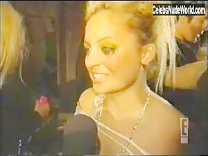 Nicole Richie in Interview (2005)
