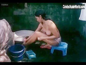 Nika Madrid Kissing , boobs scene in Unang tikim (2006) 6