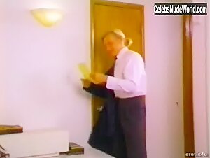 Nikki Marie in Modern Love (1992) 2