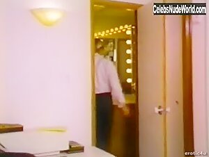 Nikki Marie in Modern Love (1992) 3