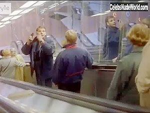 Nina Hukkinen in Vagsjalar (series) (1998) 18