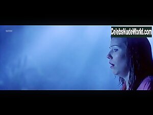 Odessa Munroe Explicit , Wet in Freddy vs. Jason (2003) 18