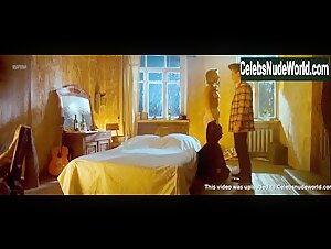 Oksana Akinshina in Stilyagi (2008) 4