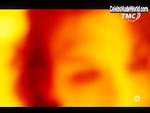 Oksana Harcourt Outdoor , Hot in Fantasmes (series) (2007) 13