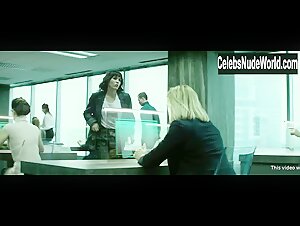Olga Boladz in Czlowiek z magicznym pudelkiem (2017) 13