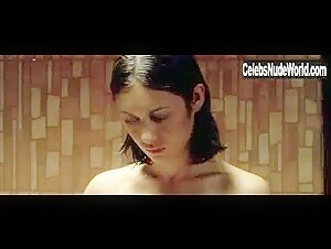 Olga Kurylenko in Kirot (2009) 14
