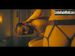 Olivia Cheng Asian , Hot in Marco Polo (series) (2014) 6