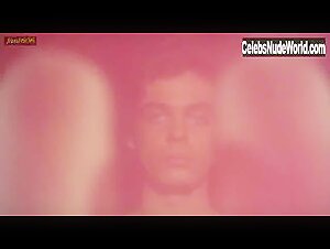 Olivia Pascal Explicit , Vintage in Vanessa (1977) 5