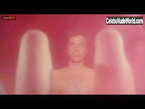 Olivia Pascal Explicit , Vintage in Vanessa (1977) 7