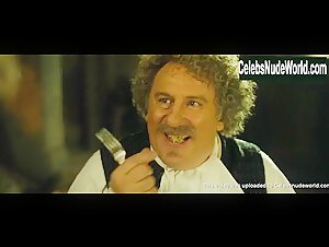Ophelia Kolb in L'autre Dumas (2010) 11
