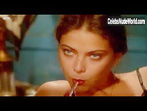 Ornella Muti in Storie di ordinaria follia (1981) 1