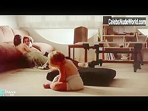 Ornella Muti Flasing , boobs in La derniere femme (1976) 18