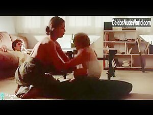 Ornella Muti Flasing , boobs in La derniere femme (1976) 6