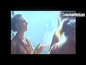 Pam Grier nude, butt scene in Arena (1974) 15