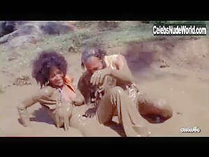 Pam Grier in Big Bird Cage (1972) 13