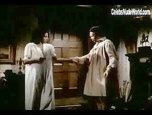 Pam Grier Brunette , Vintage scene in Drum (1976) 2