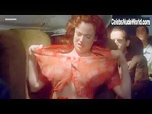 Pascale Bussieres in Ma vie en cinemascope (2004) 12
