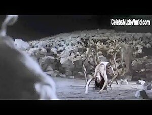 Patricia Ortiz in Mexico Barbaro (2014) 11