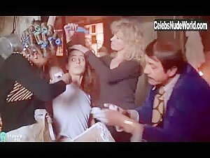 Patricia Gelin Vintage , Gets Shaved in Montenegro (1981) 9