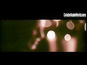 Patricia Arquette Hot , Couple scene in Stigmata (1999) 12