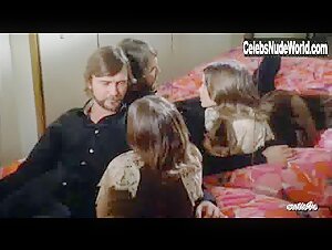 Patty Byrne in Night Call Nurses (1972) 1