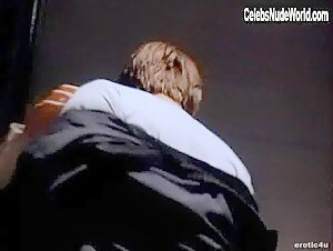 Paula Barbieri Brunette , Kissing in Night Eyes 4 (1996) 2