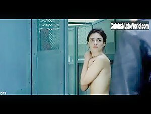 Paz Vega hot scene in Novo (2002) 1